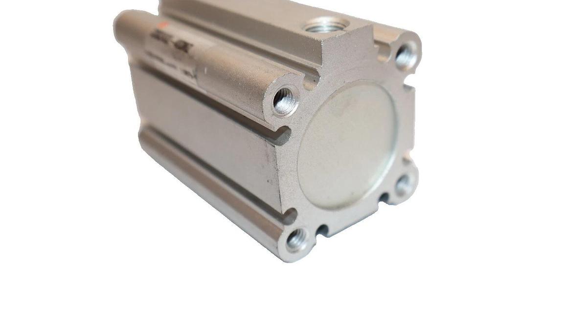 (NEW) SMC CDQ2A32-40DMZ , CDQ2A3240DMX 1.0MPa Pneumatic Compact Cylinder