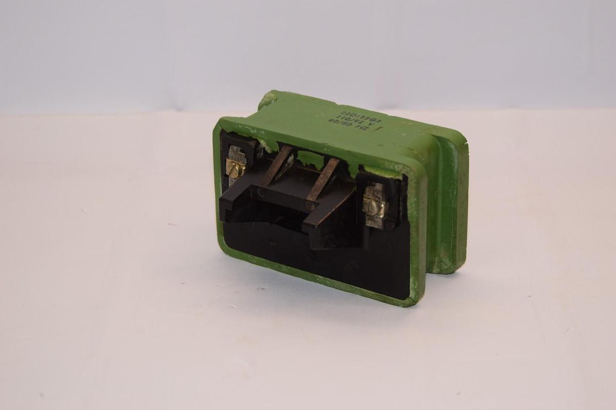 (NEW) GE GENERAL ELECTRIC 22D153G2 110V Coil *Cracked*