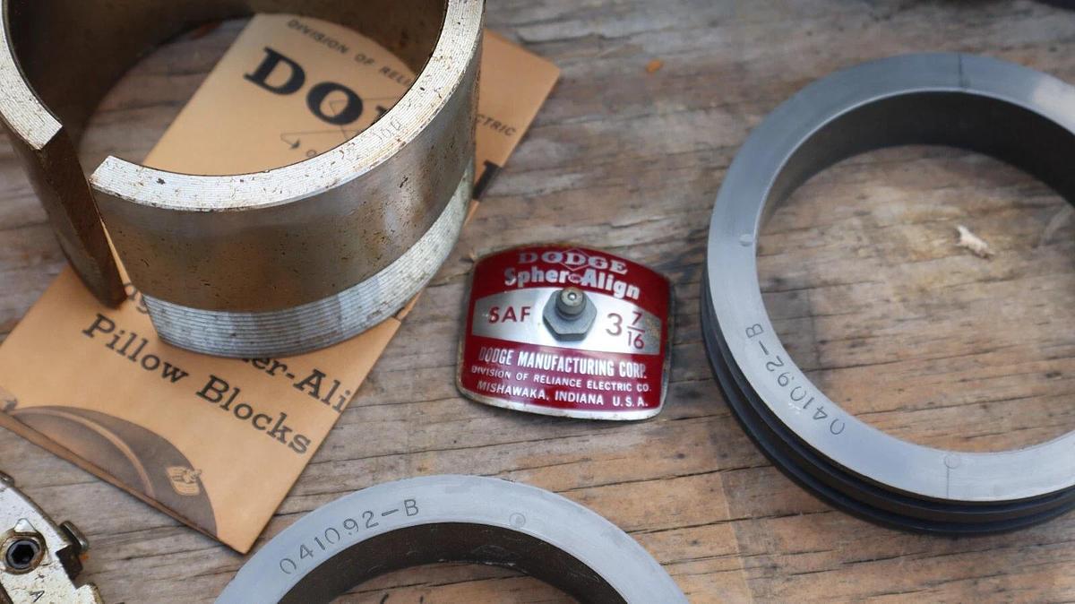 Dodge Reliance Spher Align Pillow Block Bearing Housing 041146 SAF 3-7/16" NOS