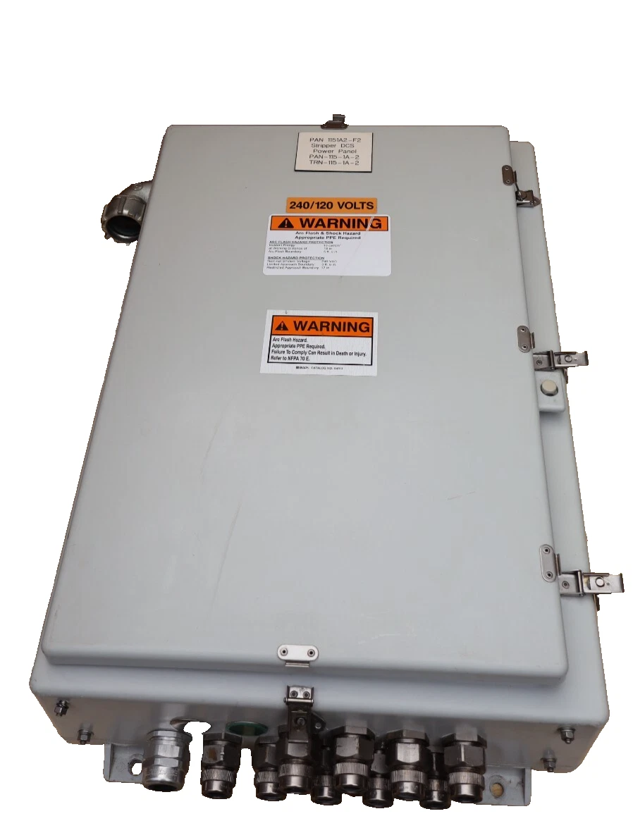 Used Cutler-Hammer Panelboard Pow-R-Line PRL1a 1ph 100a in Stahlin N30206HWT Enclosur