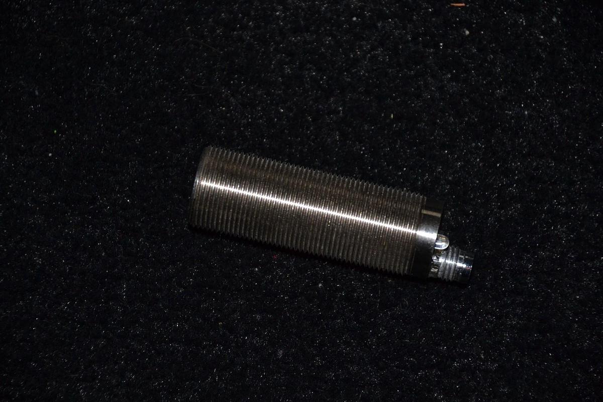 ALLEN BRADLEY 875C-M5CP18-P3 PROXIMITY SWITCH 10-48VDC