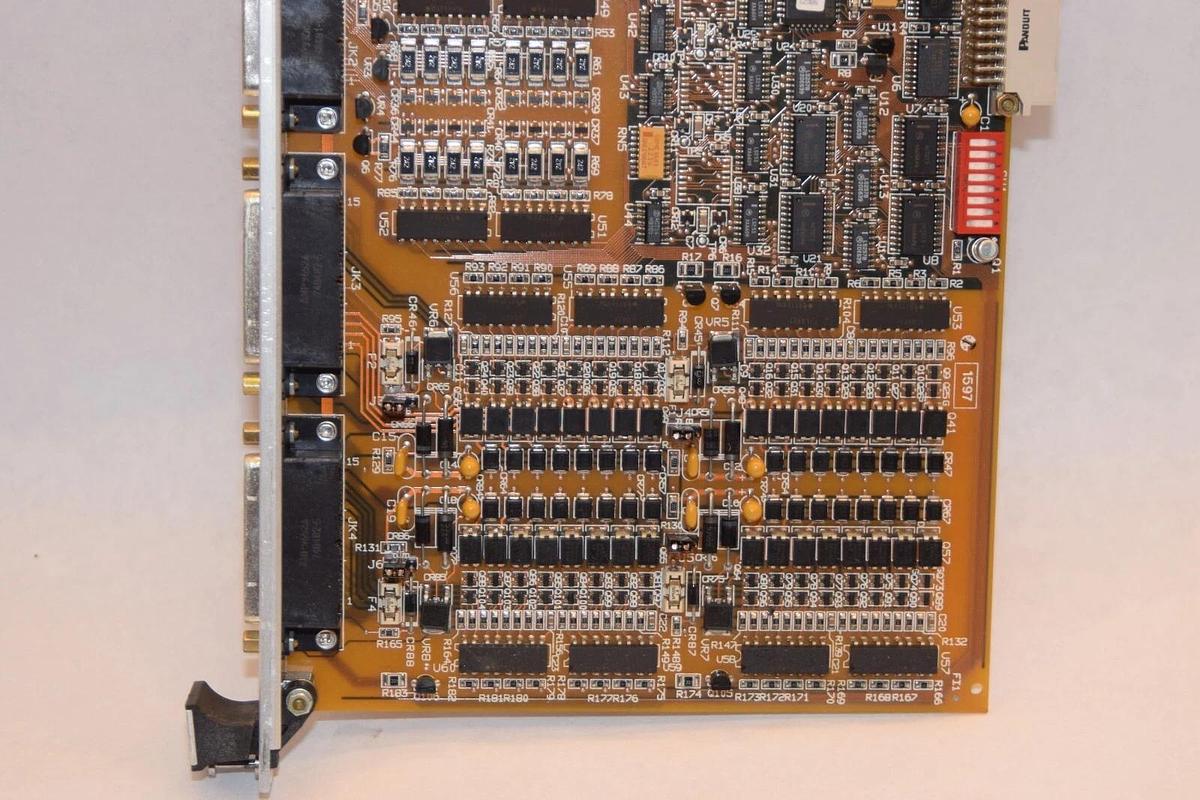 Used ADEPT TEHNOLOGY 10332-00800 70244-703 DIO Digital I/O Module Card