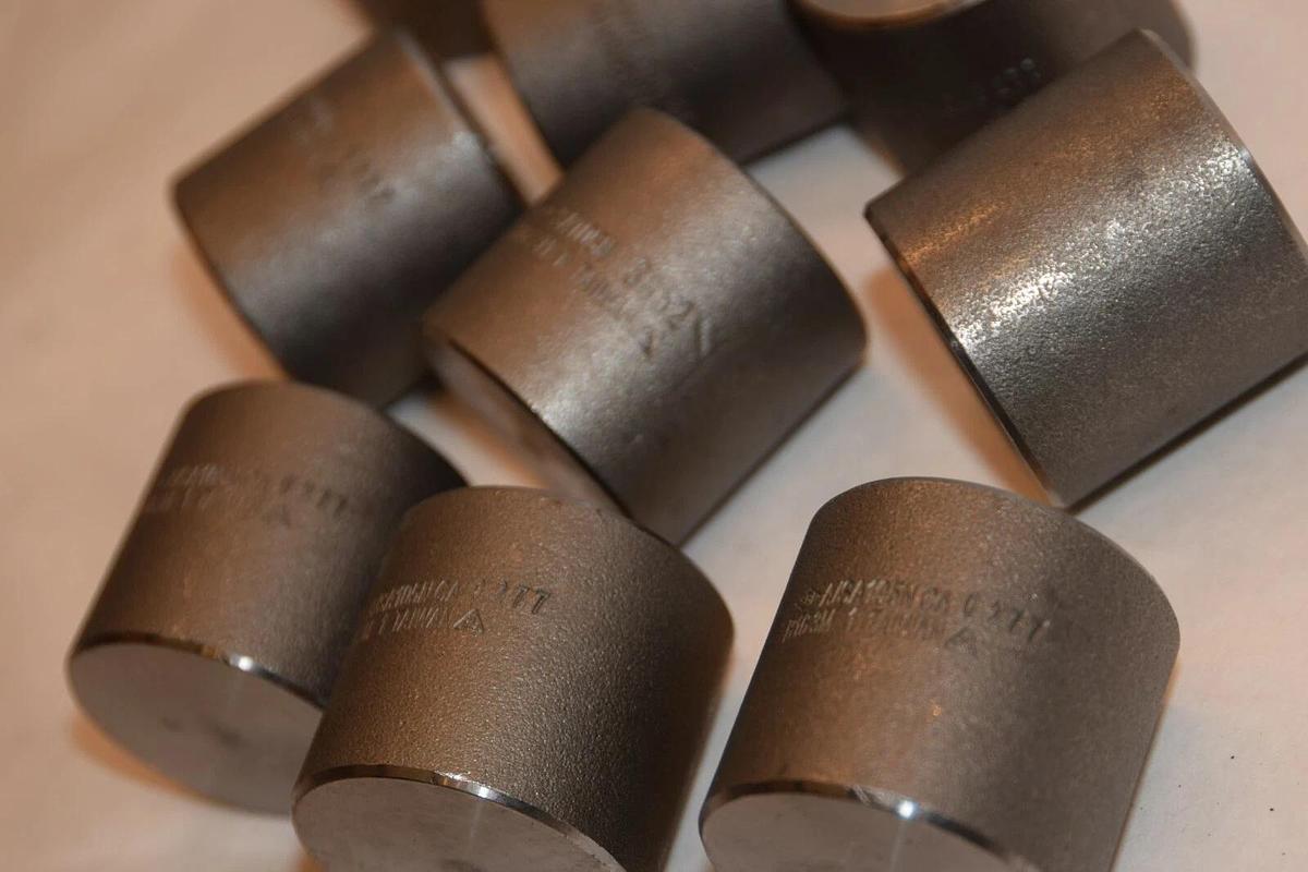 (NEW - LOT OF 9) SCL A/SA105NCA 1" High Pressure Endcap