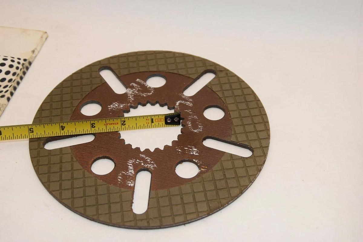 (NEW) NEW HOLLAND 47123297 8" Disc Friction OE Grade