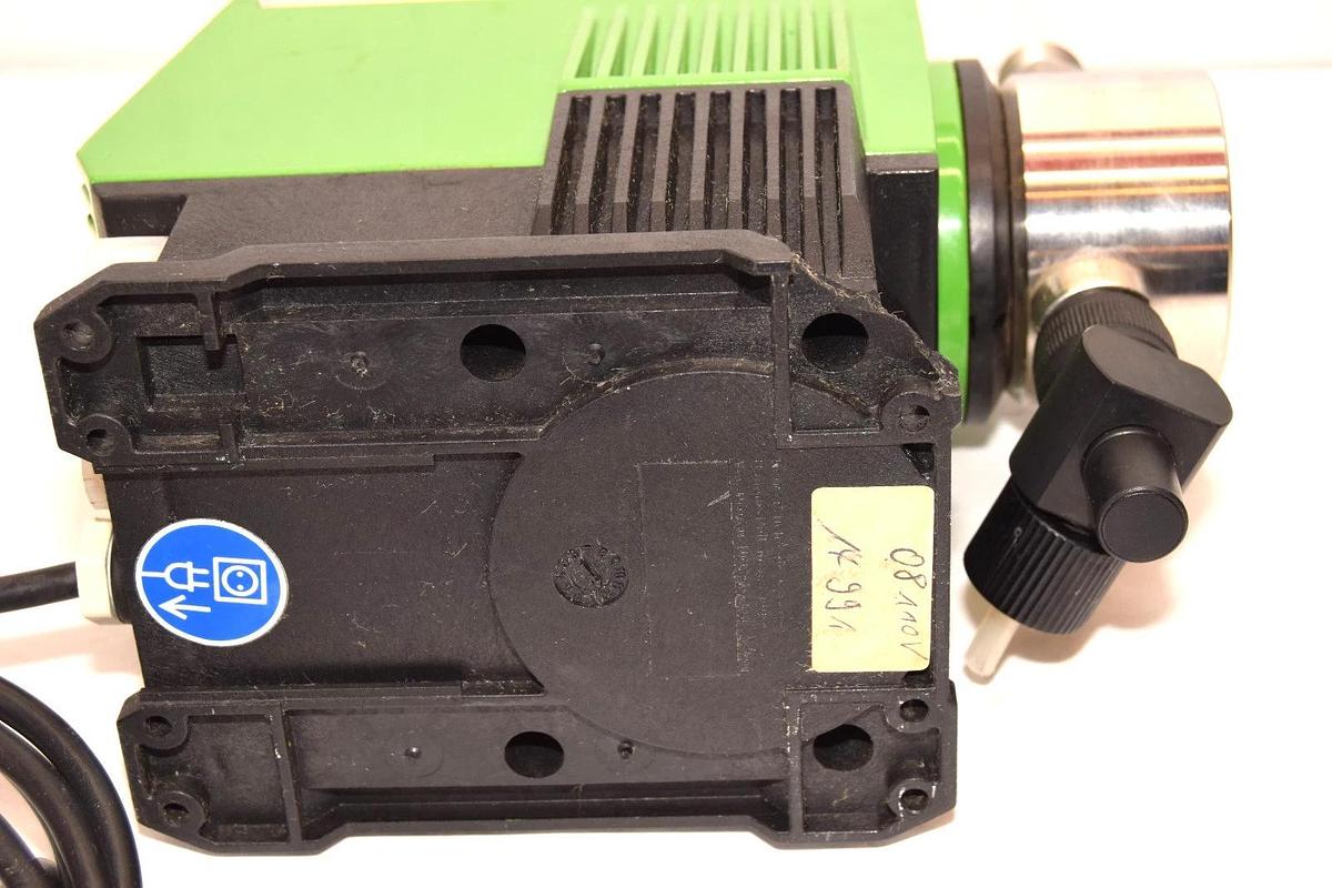 Used Alldos Eichler Gmbh 205-0.8 D02/A04/V01/P02 E26 0.254gph Metering Pump *Chip*