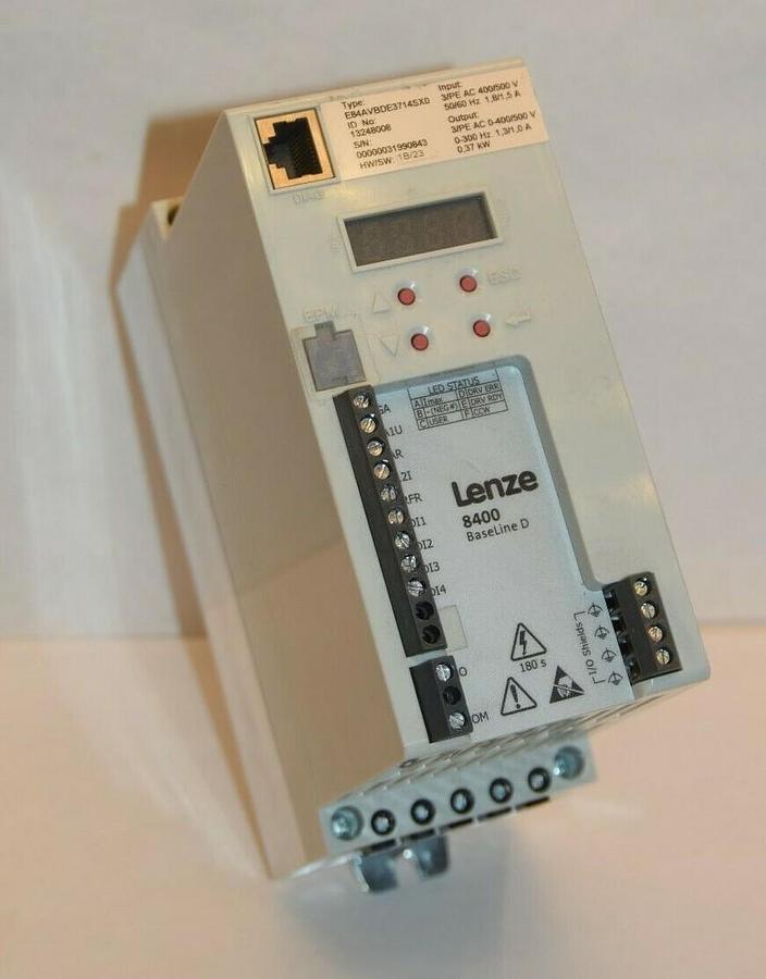 Used LENZE E84AVBDE3714SX0 400/500V 50/60Hz 8400 BaseLine D Inverter Drive