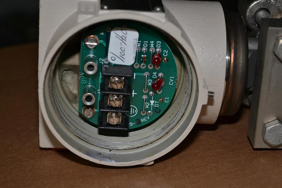 ABB KENT-TAYLOR ELECTRONIC TRANSMITTER X515TB01117B0100-0015-813820 X515 X515TB