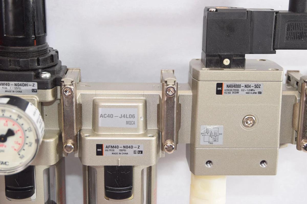 (NEW) SMC AC40-J4L06 AMF40-N04D-Z NAV400-N04-5DZ VHS40-N04-Z Combo Assembly