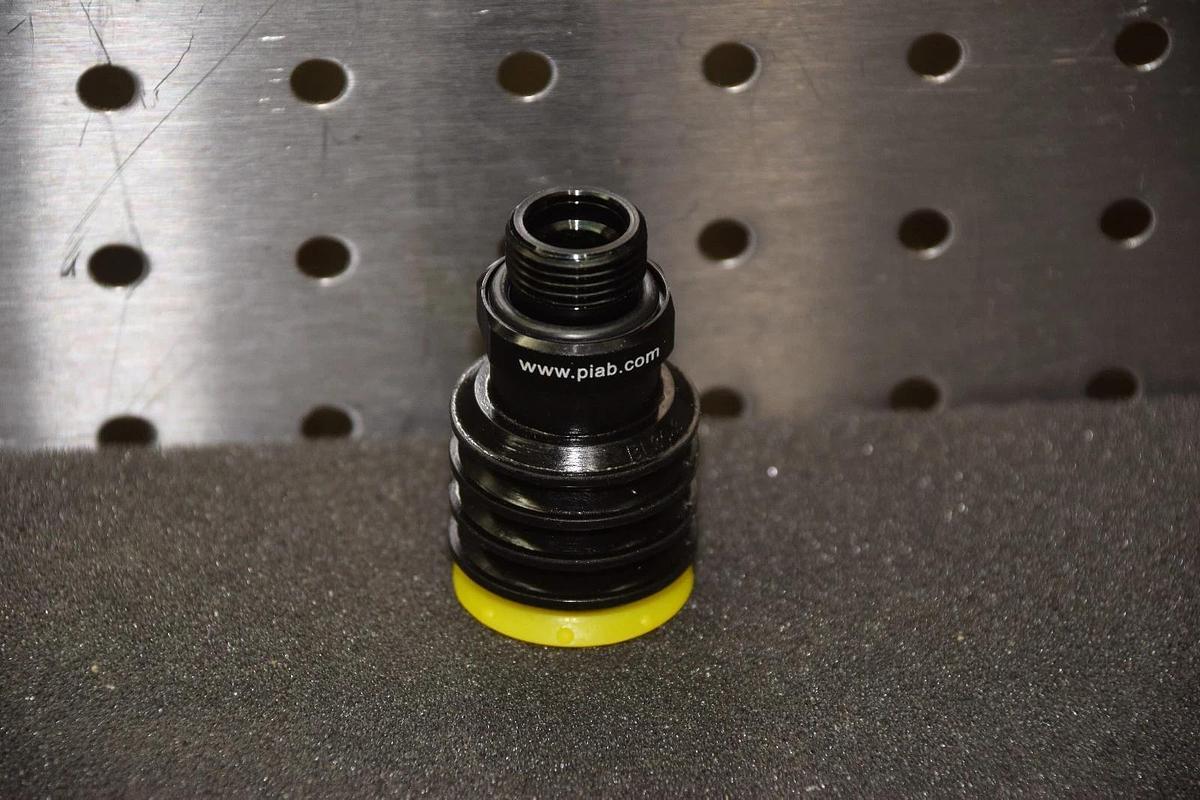 PIAB BL30-3P.4L.04AJ 1.25" DIA. MULTI-BELLOW VACUUM CUP NEW
