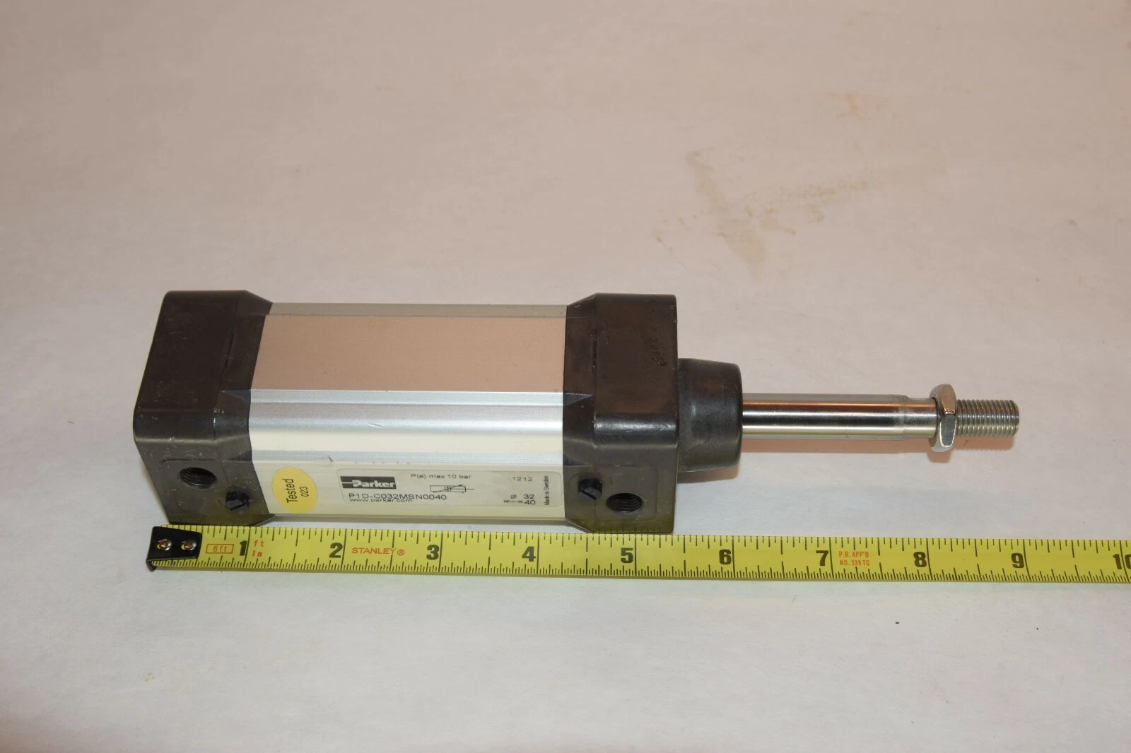 NEW PARKER P1D-C032MSN0040 10 BAR PNEUMATIC CYLINDER