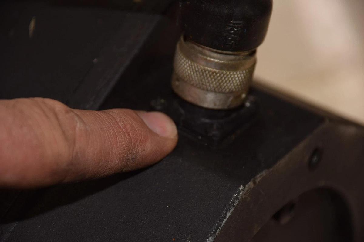 Used ABB Robotics Siemens Servo Motor 1FT3101-5AZ21-9-Z  3H AA 0001-XJ  1FT3101 5AZ21