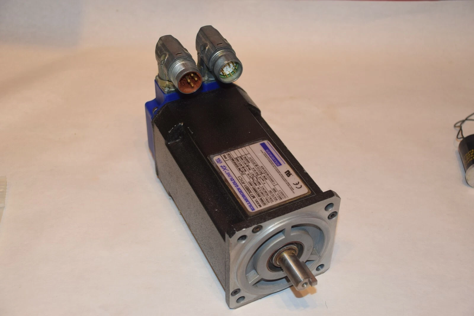 Used Kollmorgen Goldline XT Servo Motor PM MT308B1-R1C1 230v 3000rpm 3ph