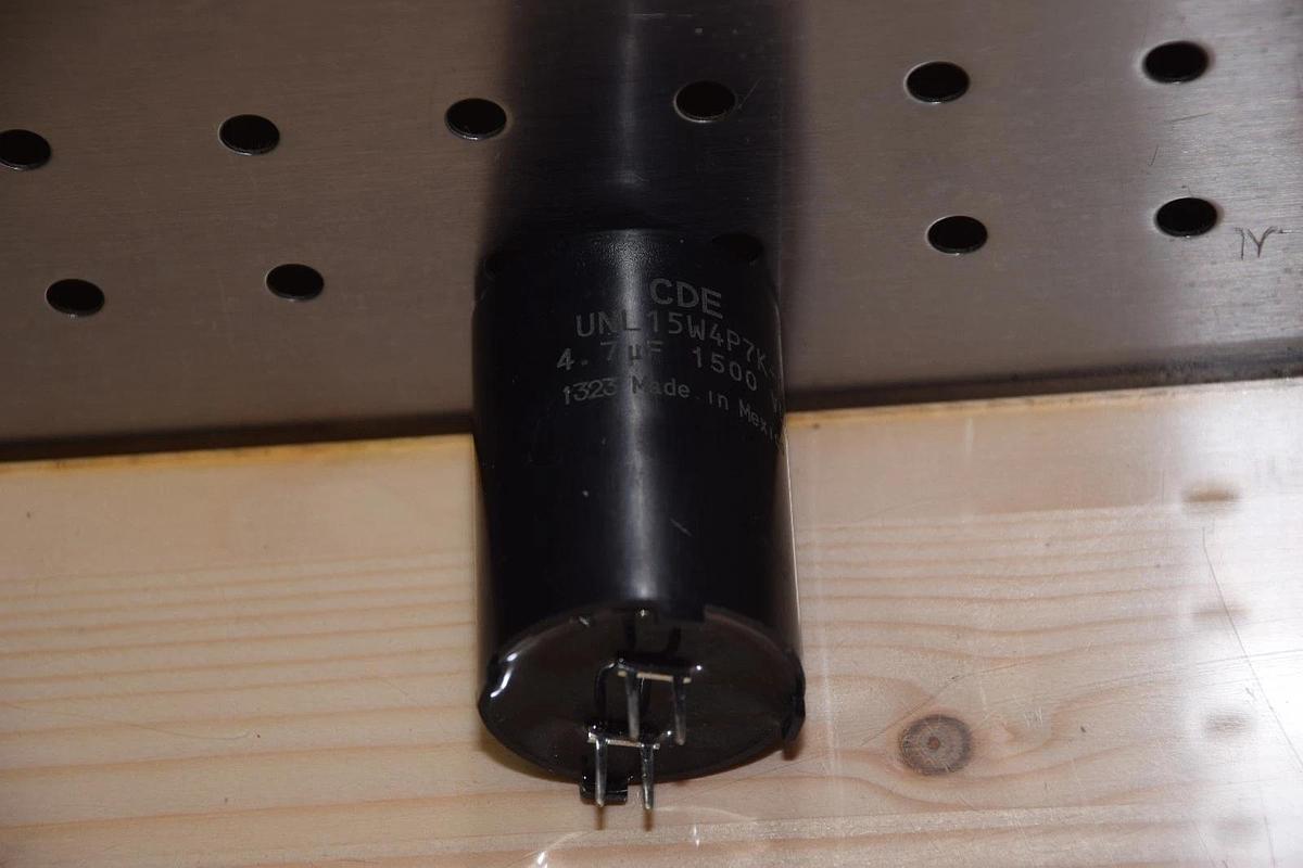 CDE UNL 15W4P7K-F UNL15W4P7KF 4.7uF 1500VDC CAPACITOR NEW