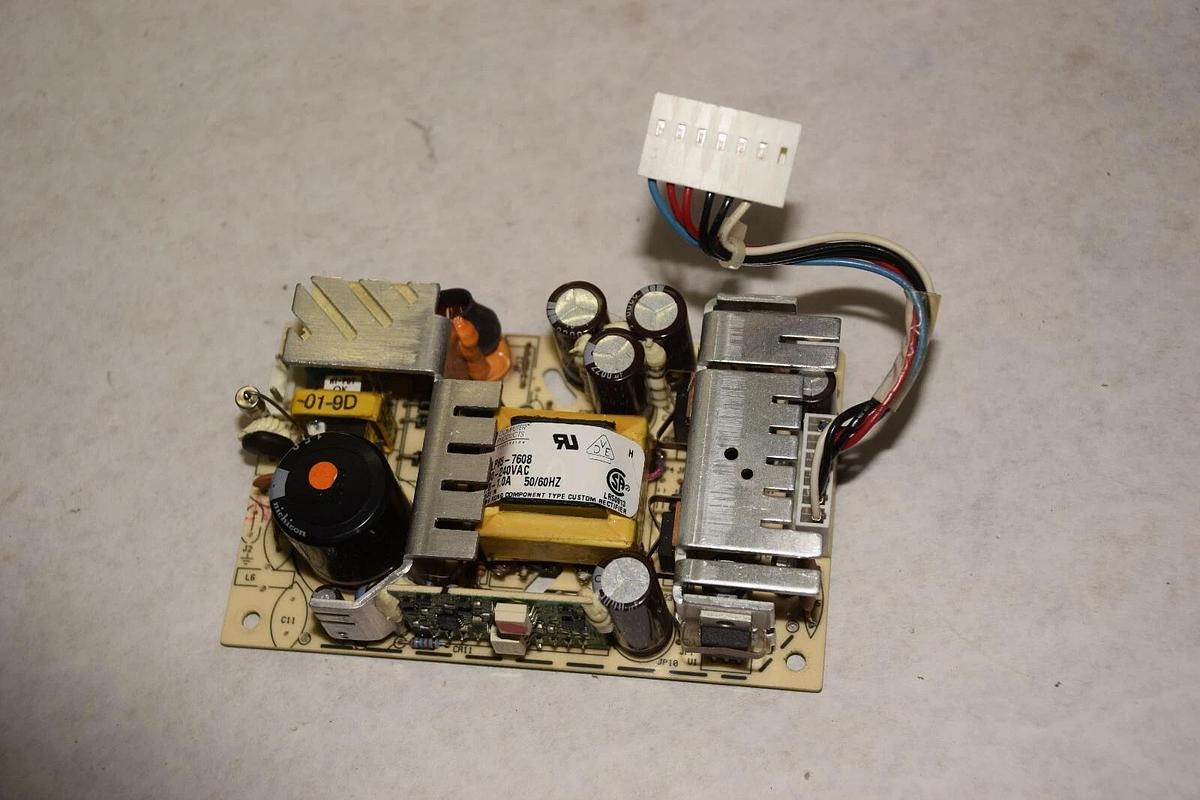 Used COMPUTER PRODCUTS NLP65-7608 100-240VAC 1.8-1.0A 50/60Hz POWER SUPPLY