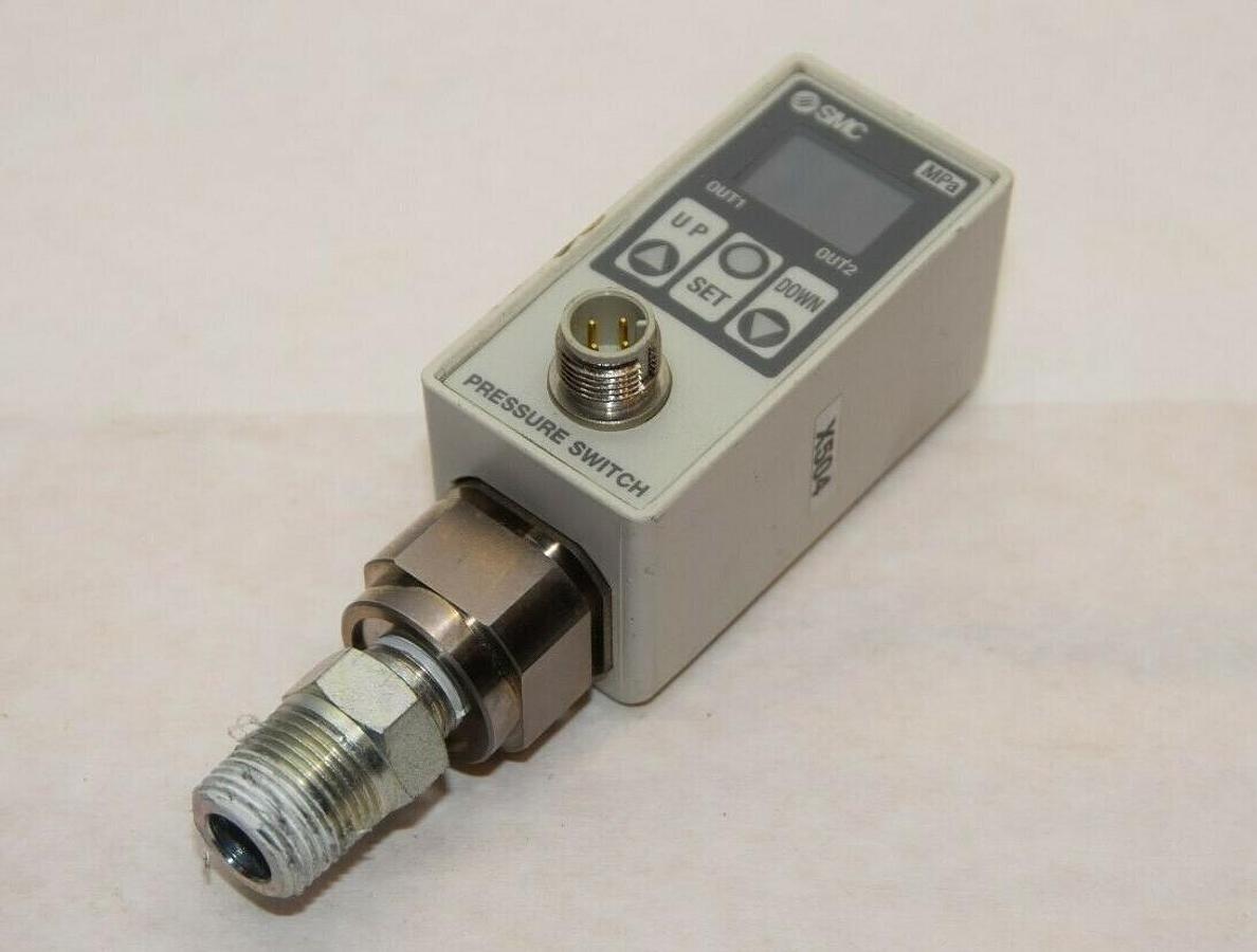 Used SMC ISE70-F02-43 ISE70F0243 0-1.0MPa 12-24Vdc Pressure Switch