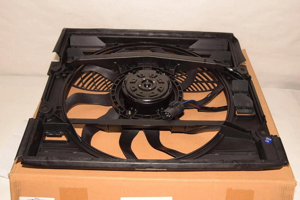 (NEW) BOXI 1-209 / BX00400026-1 Engine Cooling Fan