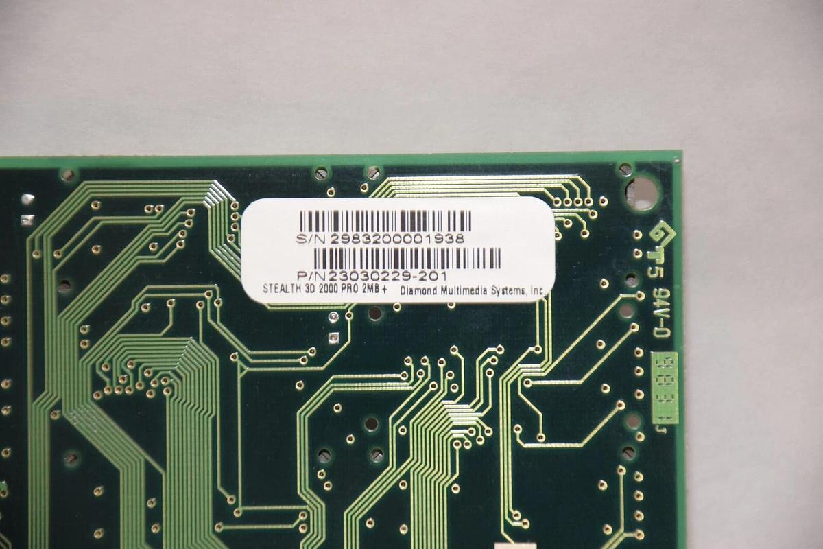 Used DIAMOND STEALTH 3D 2000 Pro 22030229-001 , 23030229-201 2MB Video Board Card