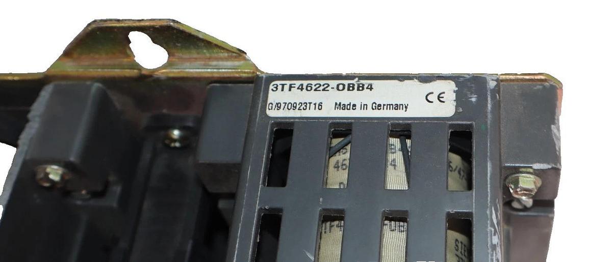 Used Siemens Reversing Starter Contactor CRL0F4622  24vdc Coil (Damaged)