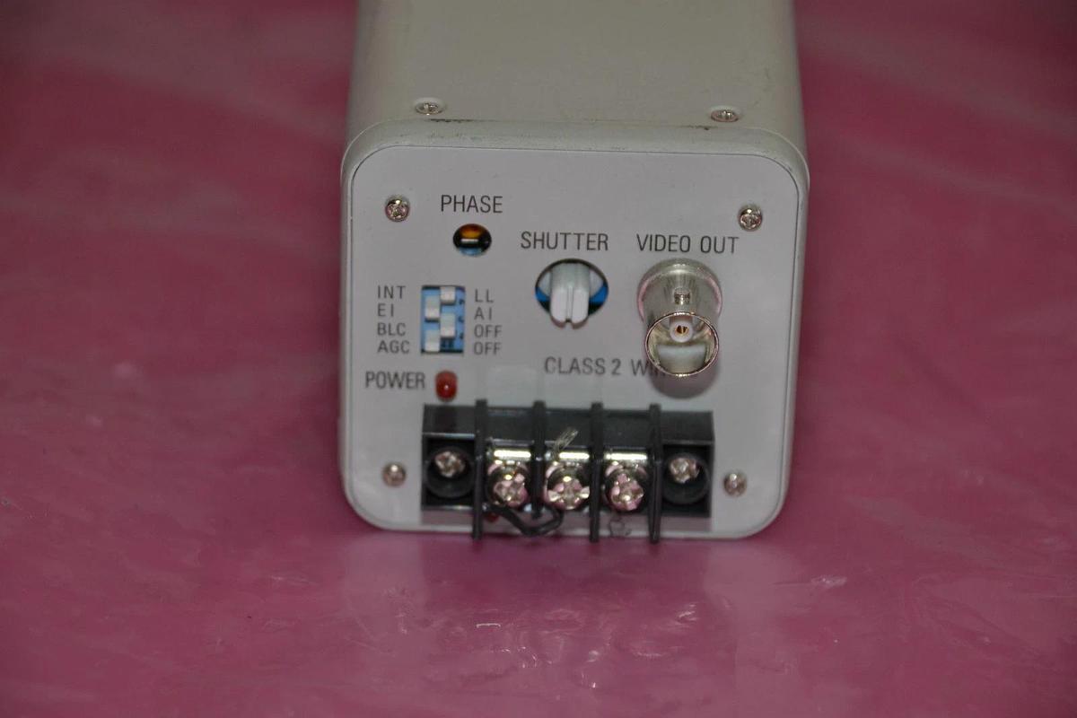 Used SANYO B/W CCD SECURITY CAMERA CCTV  VCB-3444 VCB 3444 VCB3444 24v