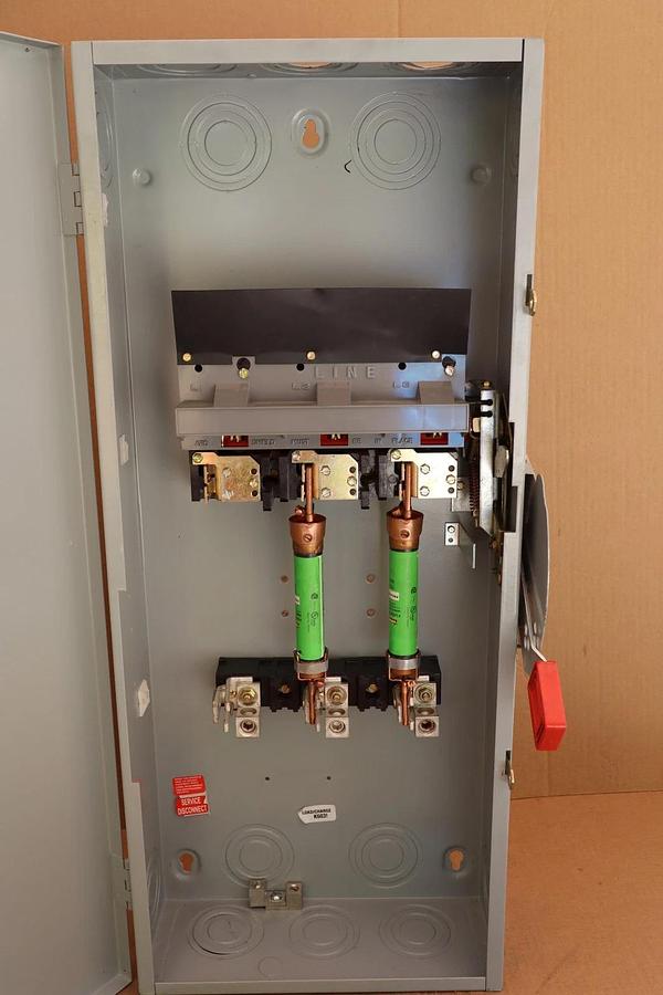 Used GE Heavy Duty Fusible Safety Switch Mod 10 TH3364 200A 200 Amp 600vac 150hp