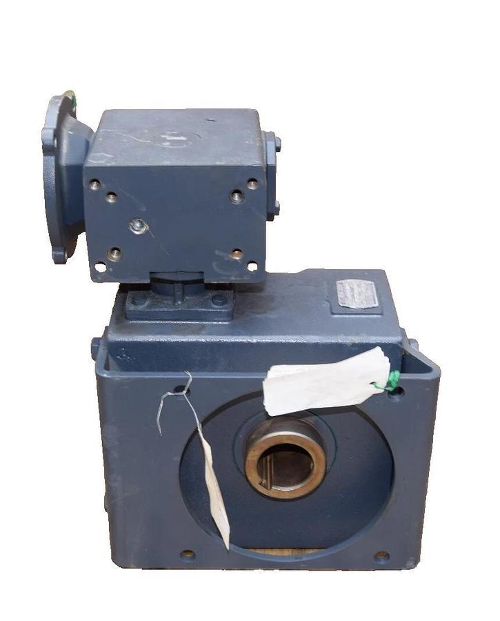 Hub City URL Gear Box Speed Reducer 0230-32645 3806 200/1 UR-L 143TC 1.938 (NOS)