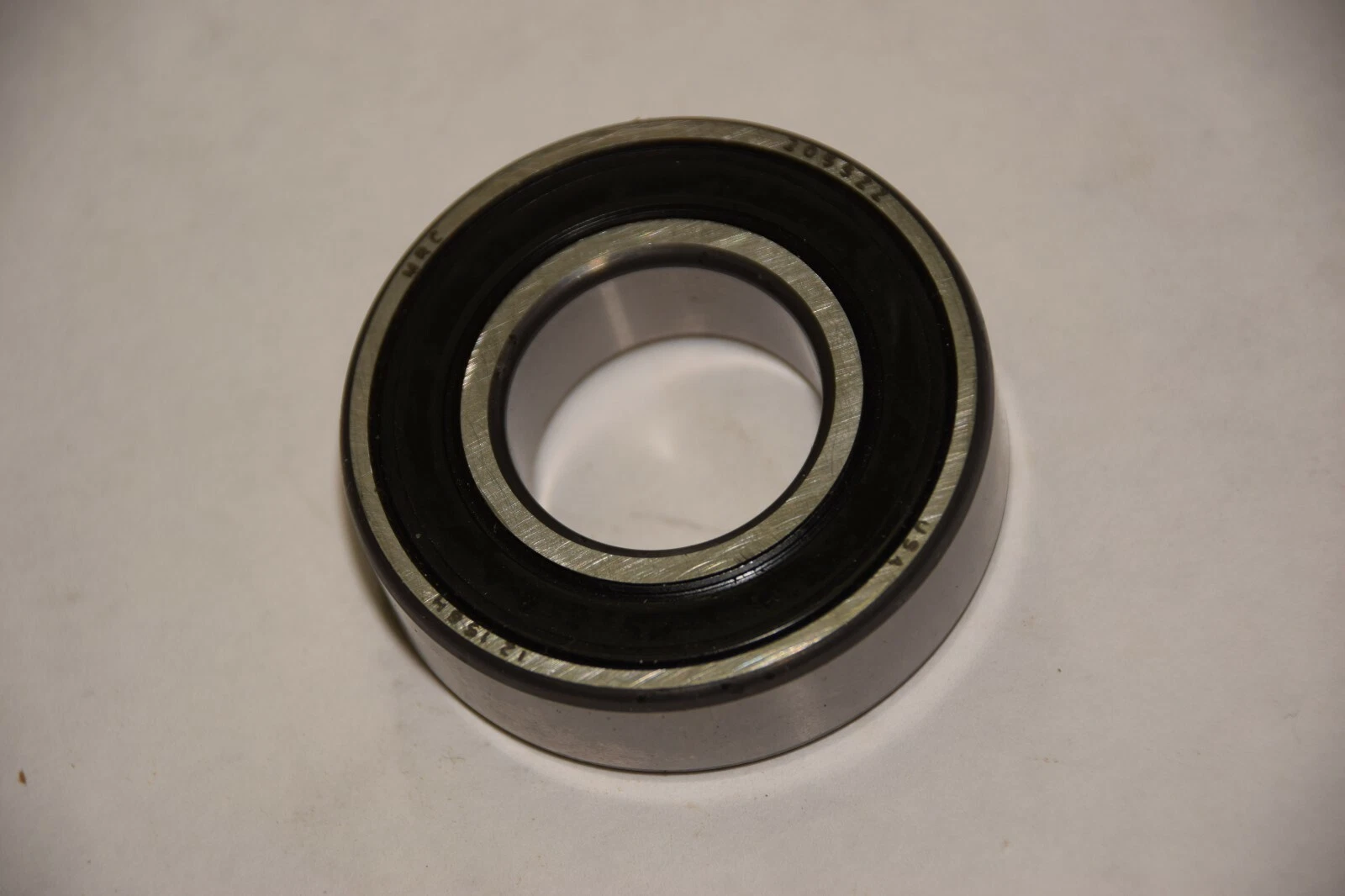 MRC 2055ZZ USA RUBBER SEALED BEARING NEW