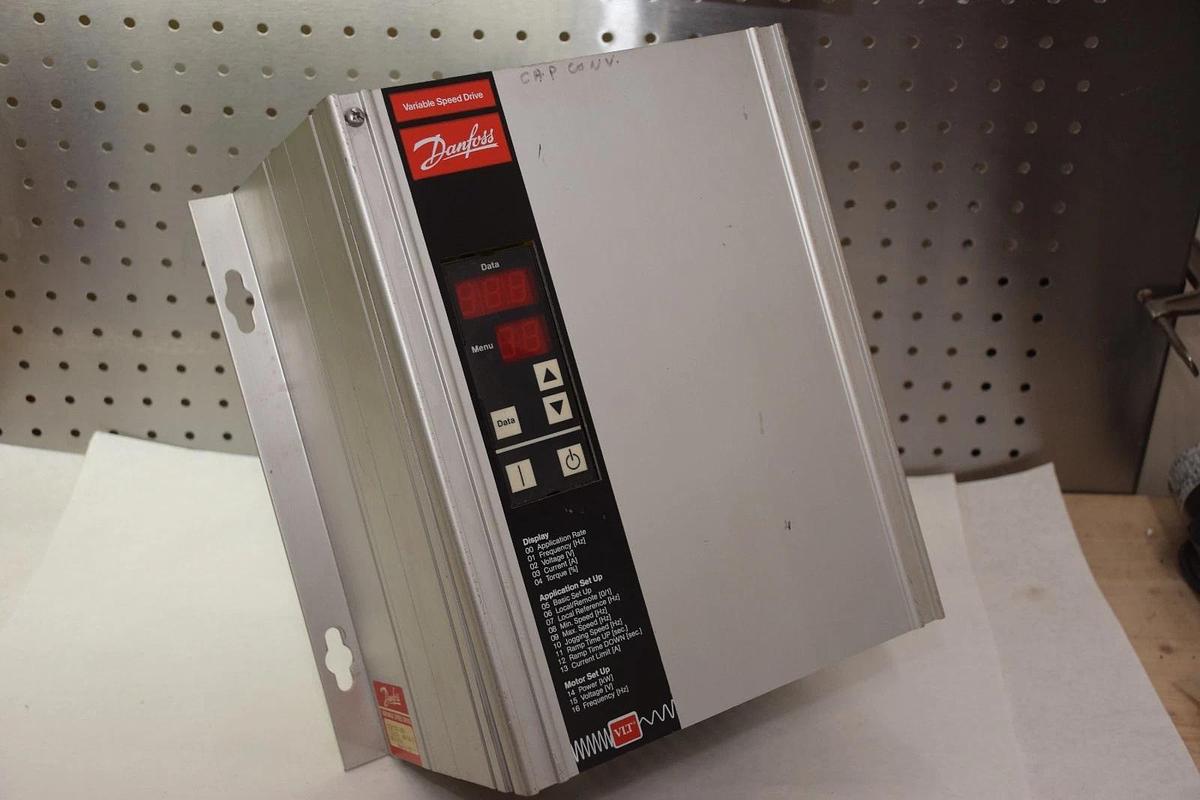 DANFOSS VLT Type 3003, 175L1020 VSD 440/500V