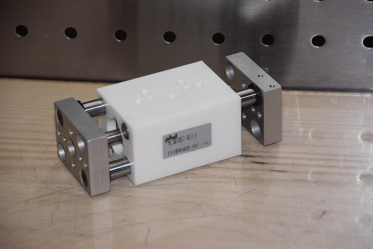PHD Poly Pneumatic Slide, Cylinder, ML307857-REV-E, 11104569-02 NEW
