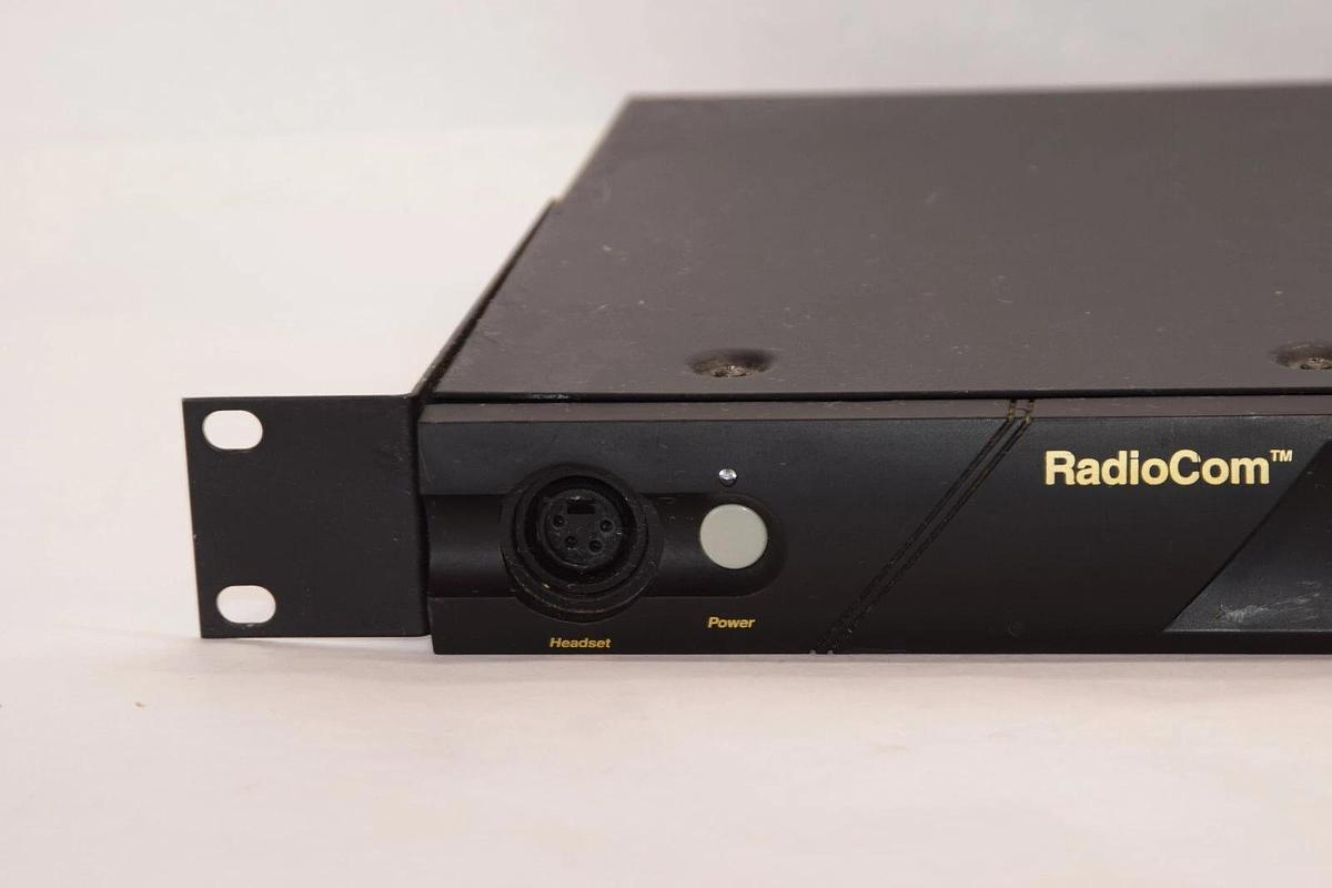 Used TELEX RADIOCOM BTR-300 Wireless Intercom Base Station *Missing Button*