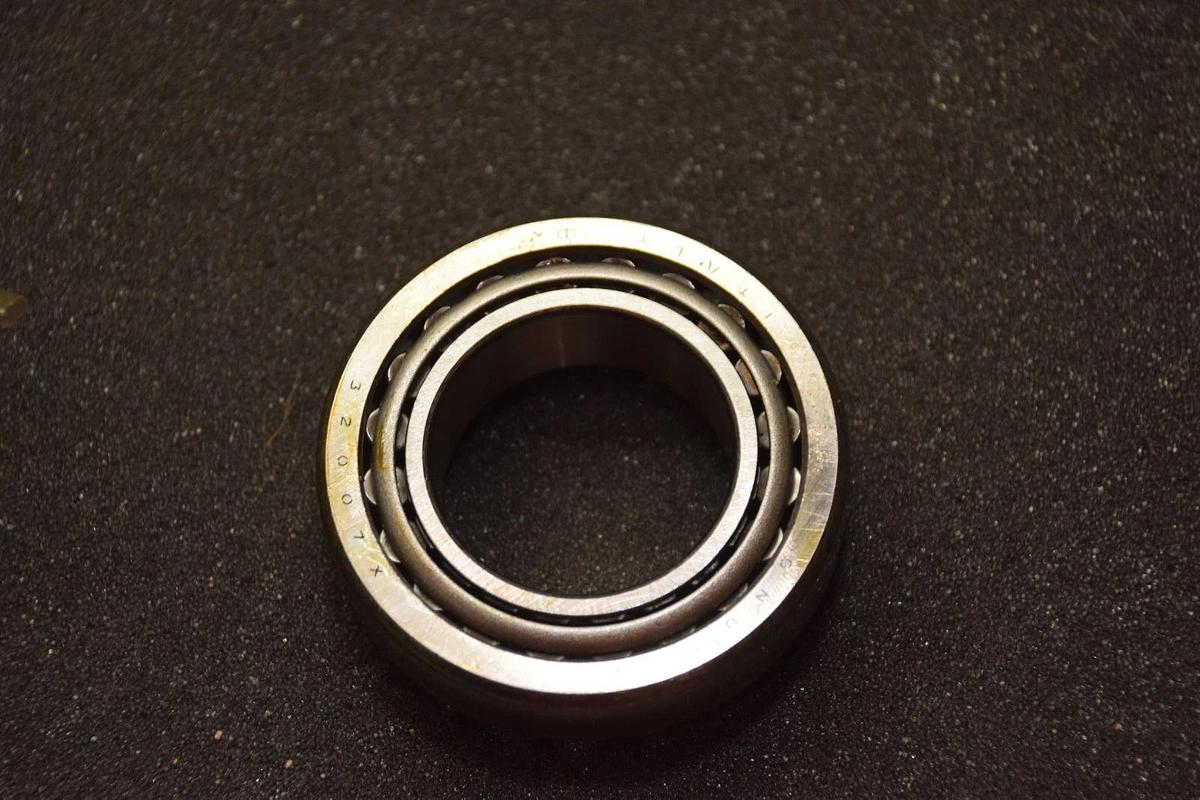 GNUTTI 32007X SET TAPERED ROLLER BEARING NEW