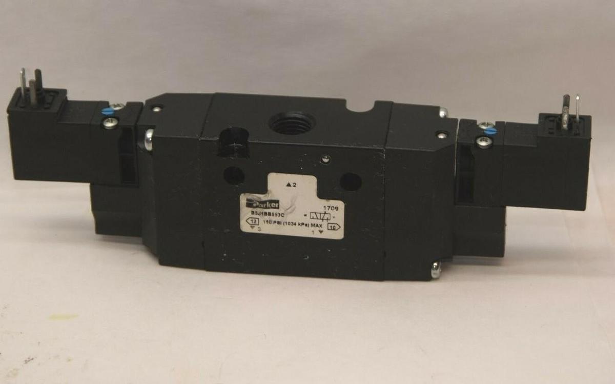 (NEW) PARKER B5J1BB553C 150psi P2E-KV31F 115/120V Coil Solenoid Valve