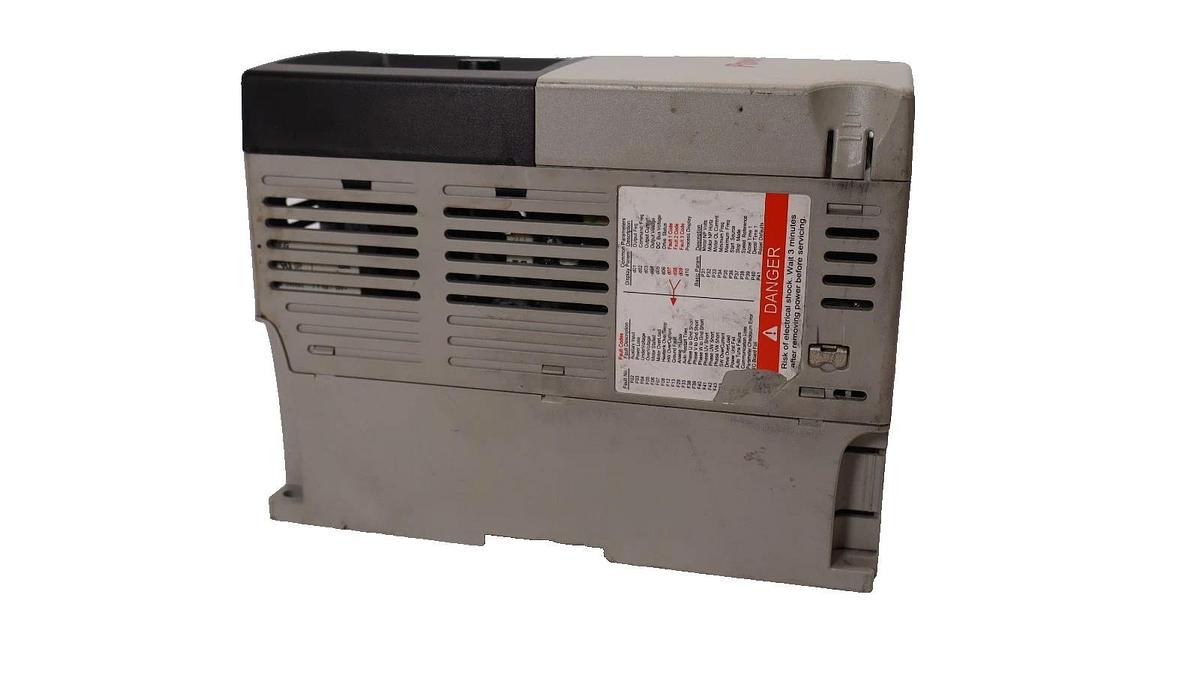 Used Allen Bradley PowerFlex 40 AC Drive 22B-D4P0N104 Series A 1.5kw 2hp