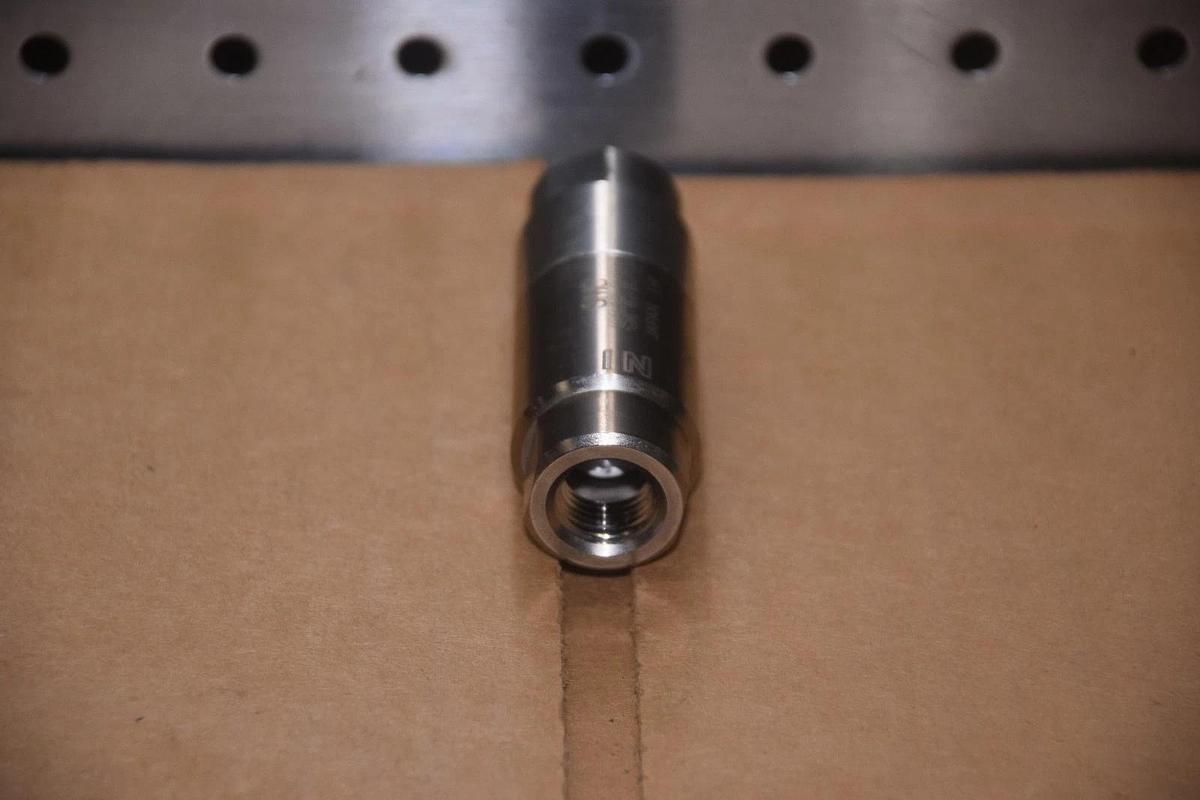 SMC SUCTION VALVE SFB100 NEW