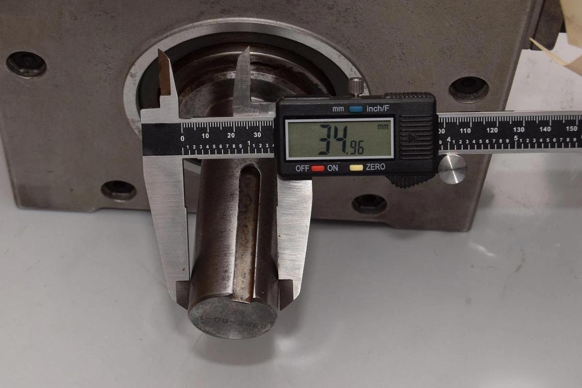 Cone Drive Gearbox Gear Box Worm Speed Reducer B101150JAQTS 5:1 LEFT ANGLE (NOS)