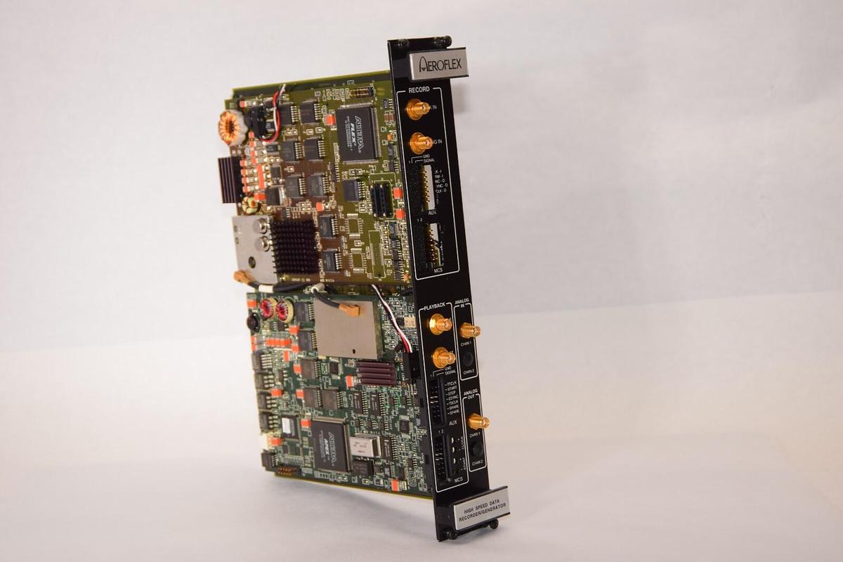 Used CSI AEROFLEX 40-14578 , 4040-101628-004 ,040-101582-018 High Speed Data Recorder
