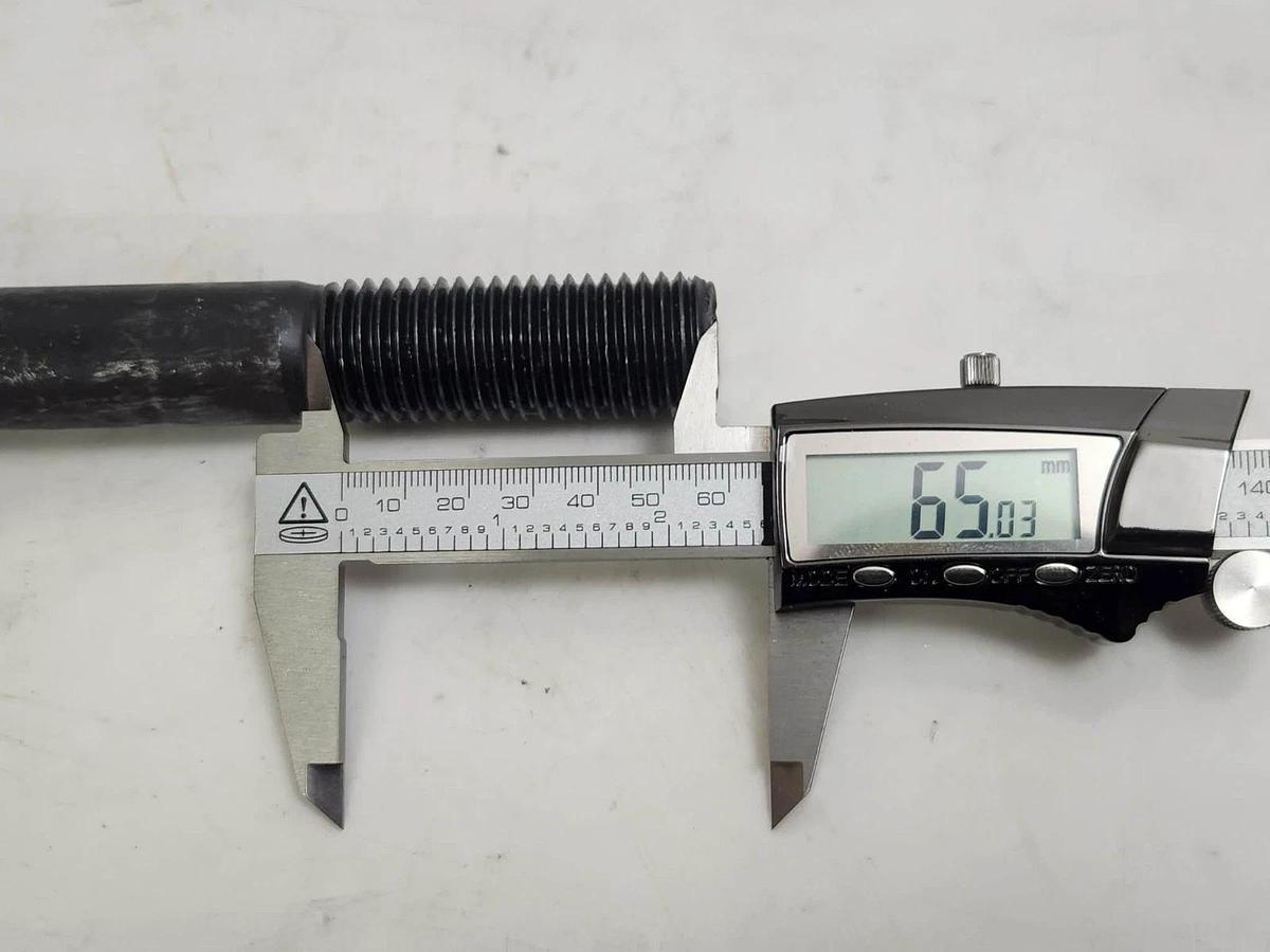 YFS 12.9 M24-3.0x140 Socket Hex Cap Screw Allen Bolt M24 3.0 x 140mm  12.9 - NEW