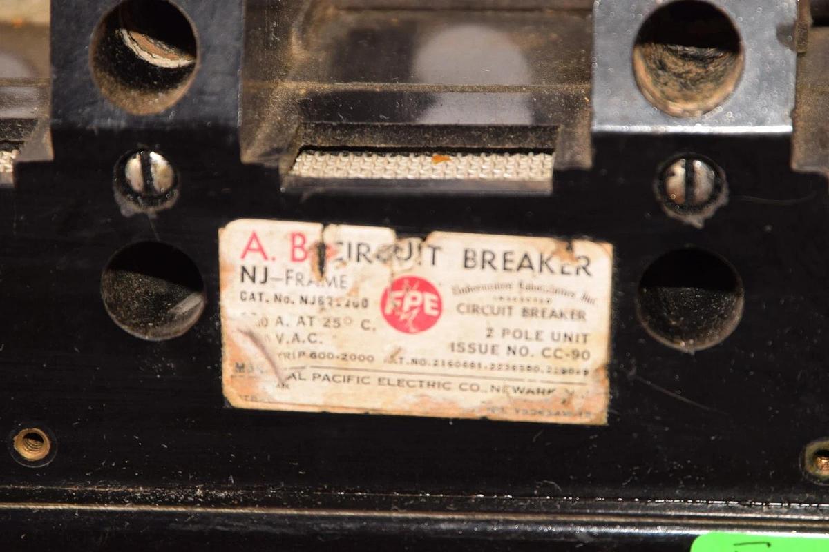 Used FEDERAL PACIFIC / FPE NJ622200 200A Amp 2P Breaker *Chip