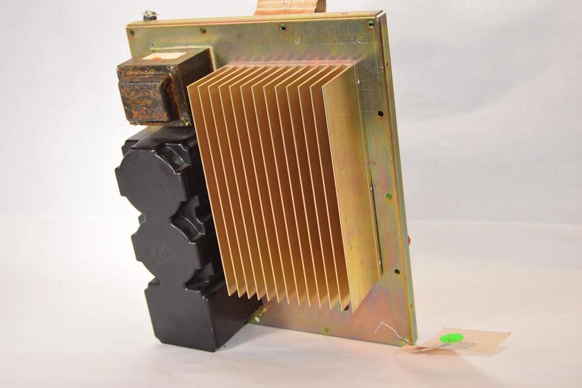 Used ALLEN BRADLEY 1336F-CWF10-AN-EN Series A 600Vac Internal Drive Only *No Case*