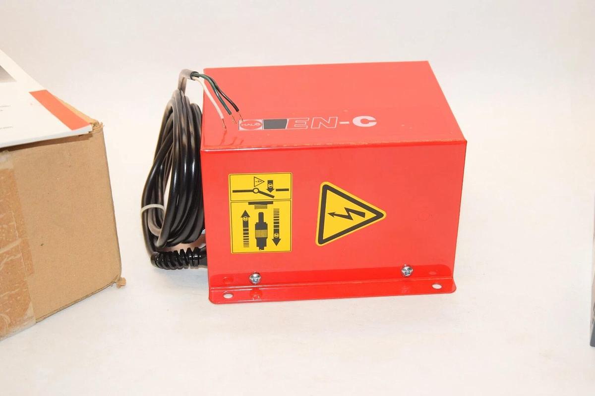 (NEW) HAUG EN-C 4 01.7821.000 230V 50/60Hz 0.5A Power Supply