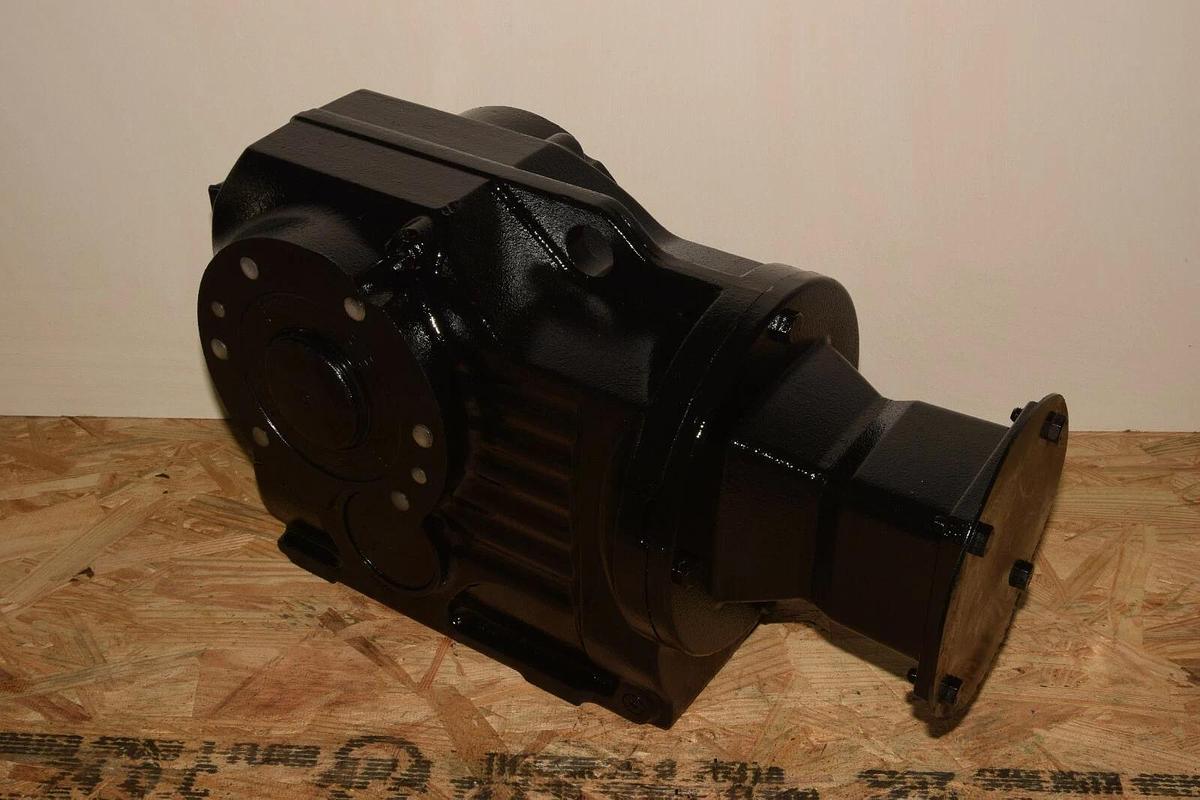 Sew-Eurodrive KA87 AQH140/2 Gear Box 01.3020831206.0001.02  KA87AQH140/2