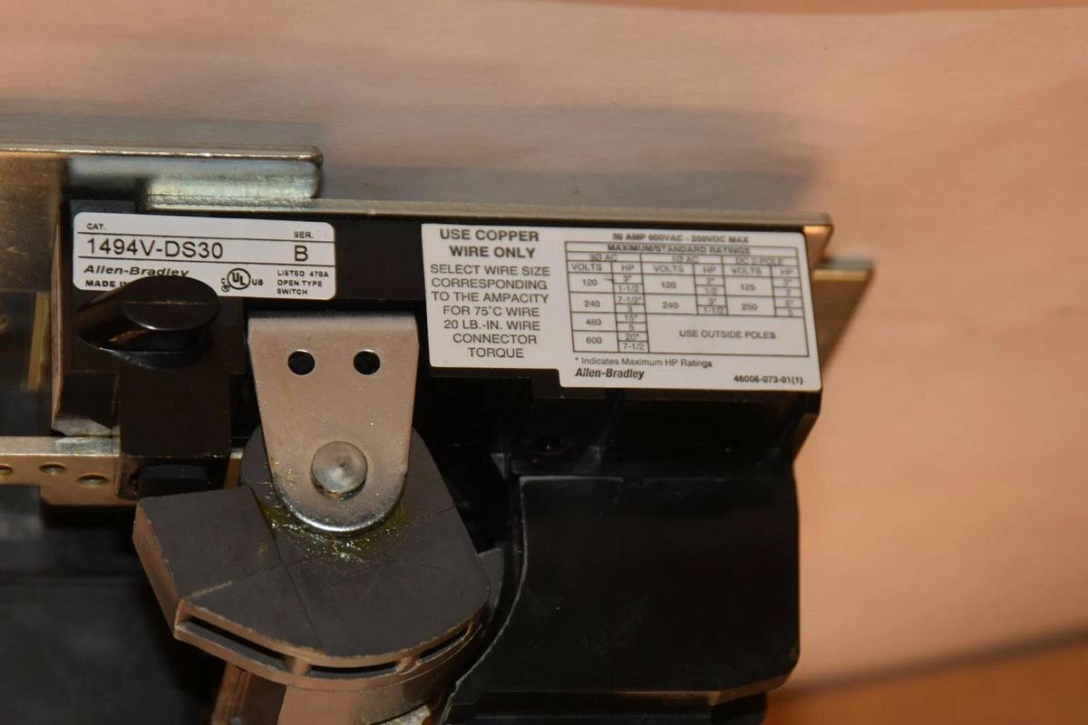(NEW) ALLEN BRADELY 149V-DS30 149VDS30 30A 600V Series B Disconnect Switch