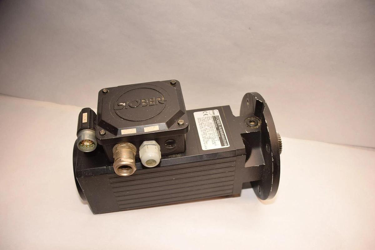 Used STOBER Stöber  ES44 3207995/000/000-010/5 300rpm 1.23Nm Servo Motor