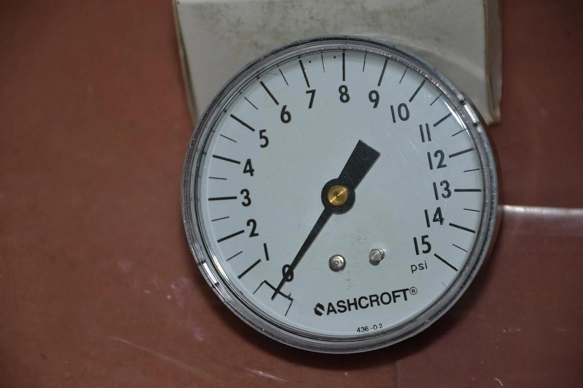 (LOT OF 2) ASHCROFT PRESSURE GAUGE 25W1005 H 02B 15# 25W1005H02B 15# NEW