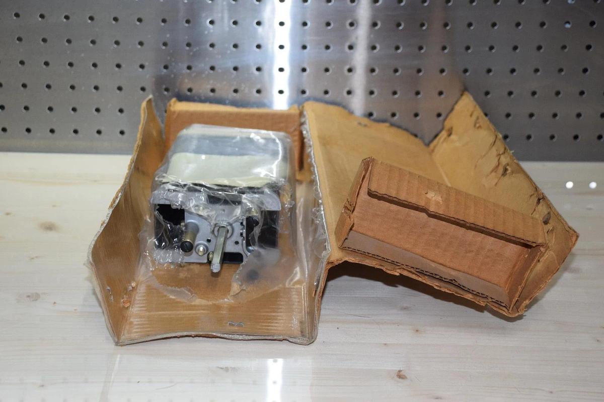 GENERAL ELECTRIC Rotary SWITCH CAM OPERATED 16SB1FB302SUM4Y New