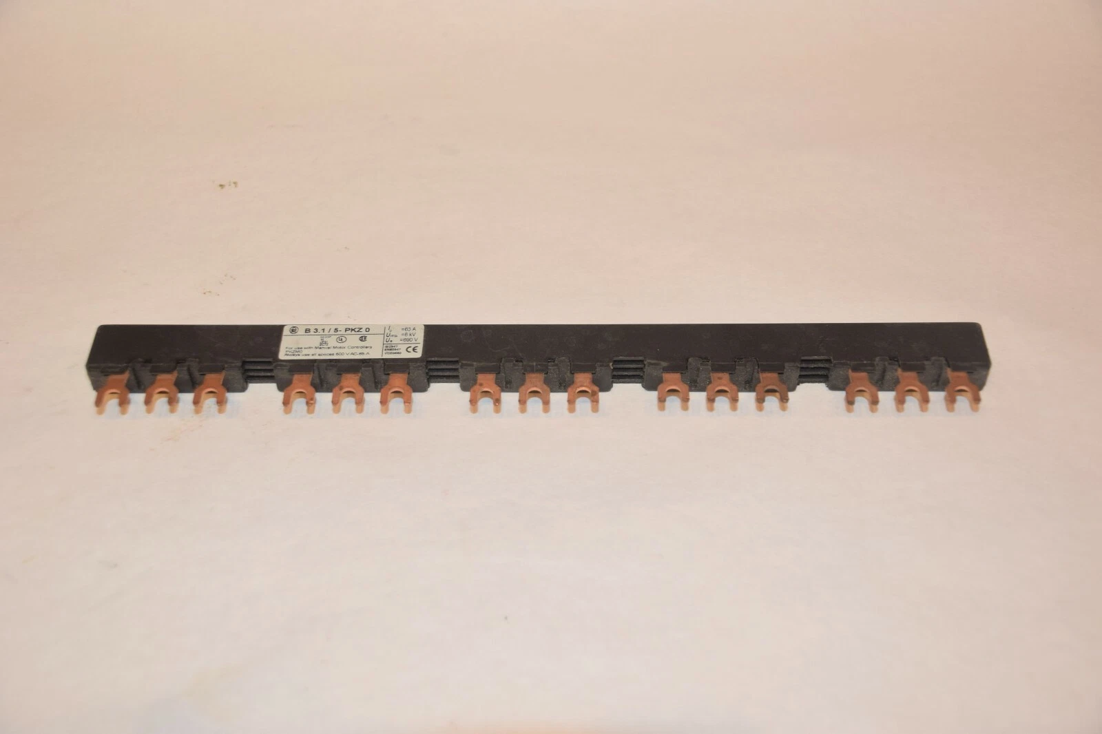 Used KLOCKNER / MOELLER B3.1/5-PKZ0 63A 690V 5 POSITION BUSS BAR