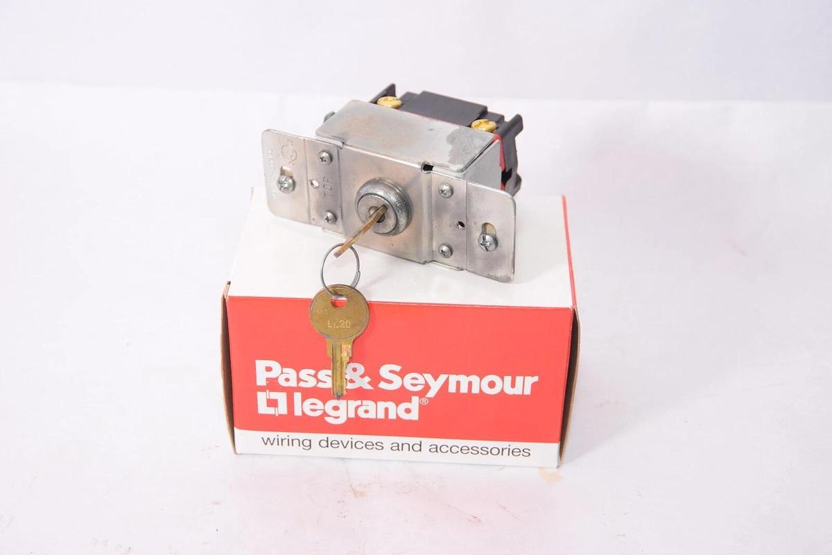 PASS & SEYMOUR PS20AC4-KL 20A 120/277Vac Four Way Key Switch (NEW)