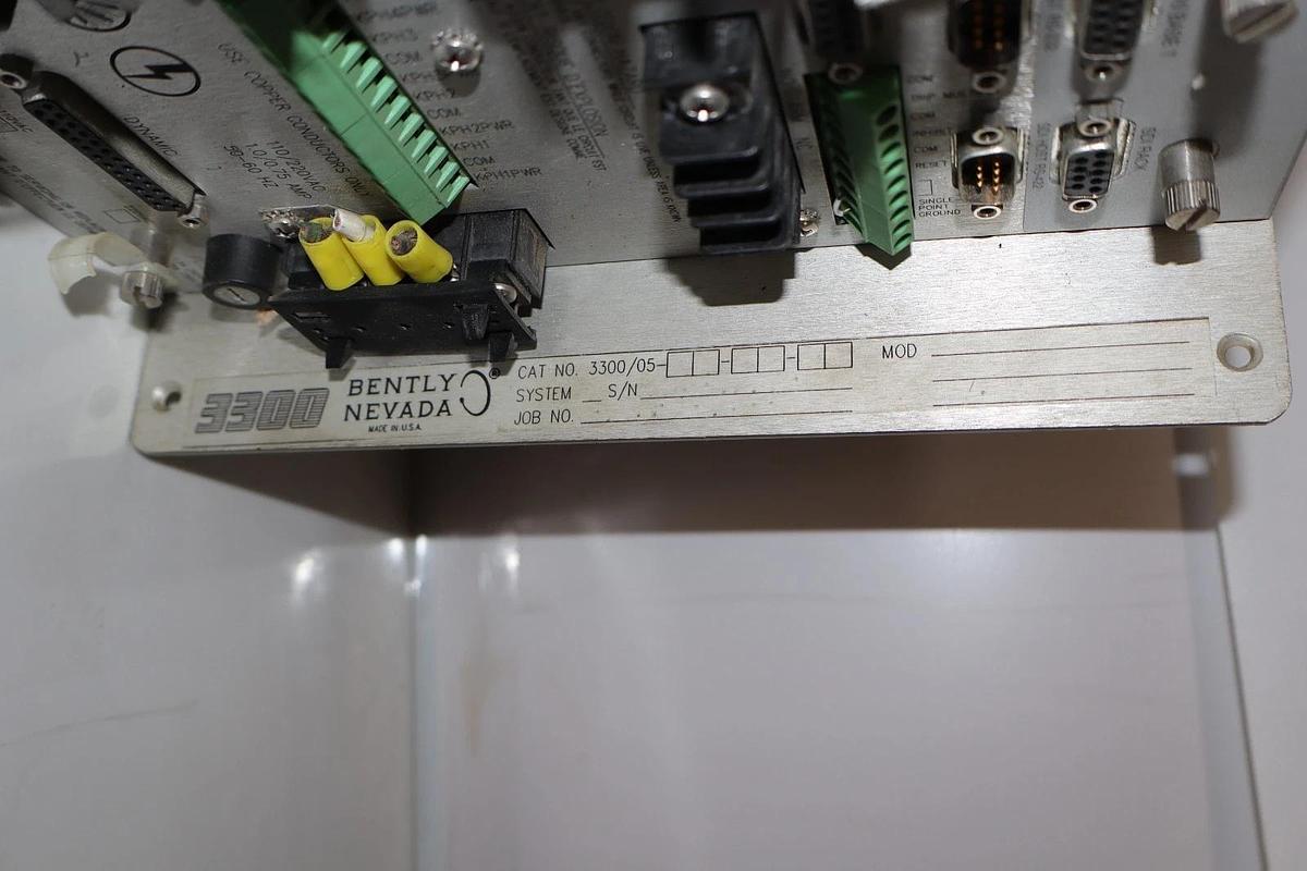 Used Bently Nevada 3300/05 , 3300 Series 13-Slot Chassis