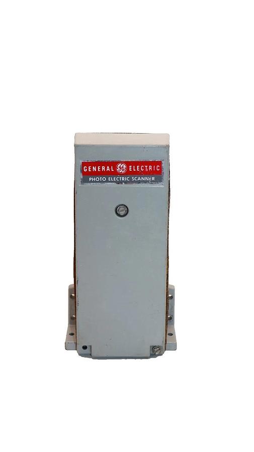 Used GE General Electric GEJ-2709 Reflex Photo Electric Scanner
