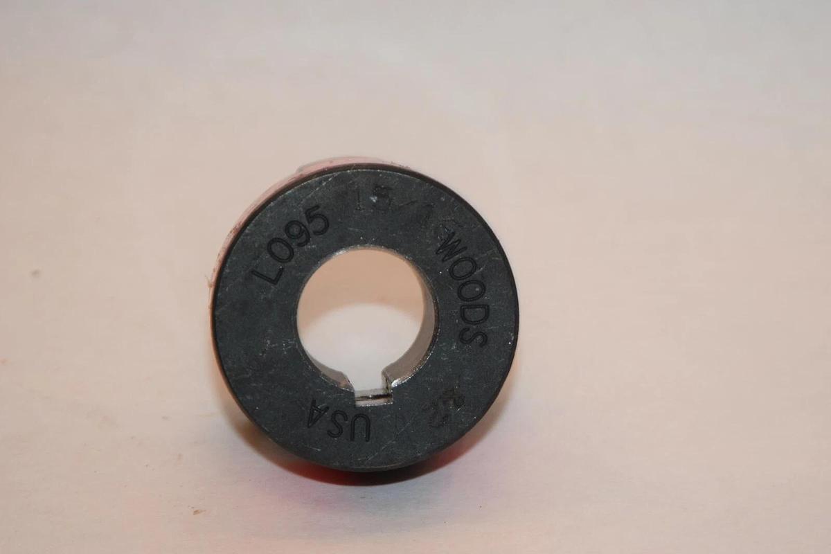 (NEW) TB WOODS USA L-095 L0951516 15/16" L095x15/16 Bore L-Jaw Coupling