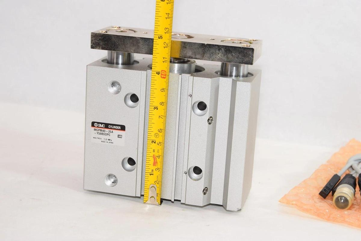 (NEW) SMC MGPM40-25A-Y59BSDPC 1.0MPa Compact Pneumatic Slide Cylinder